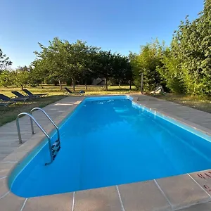 Espectacular Casa De Vacaciones En El Campo Con Piscina, Bbq Y Wifi De Alta Velocidad Сasa de vacaciones